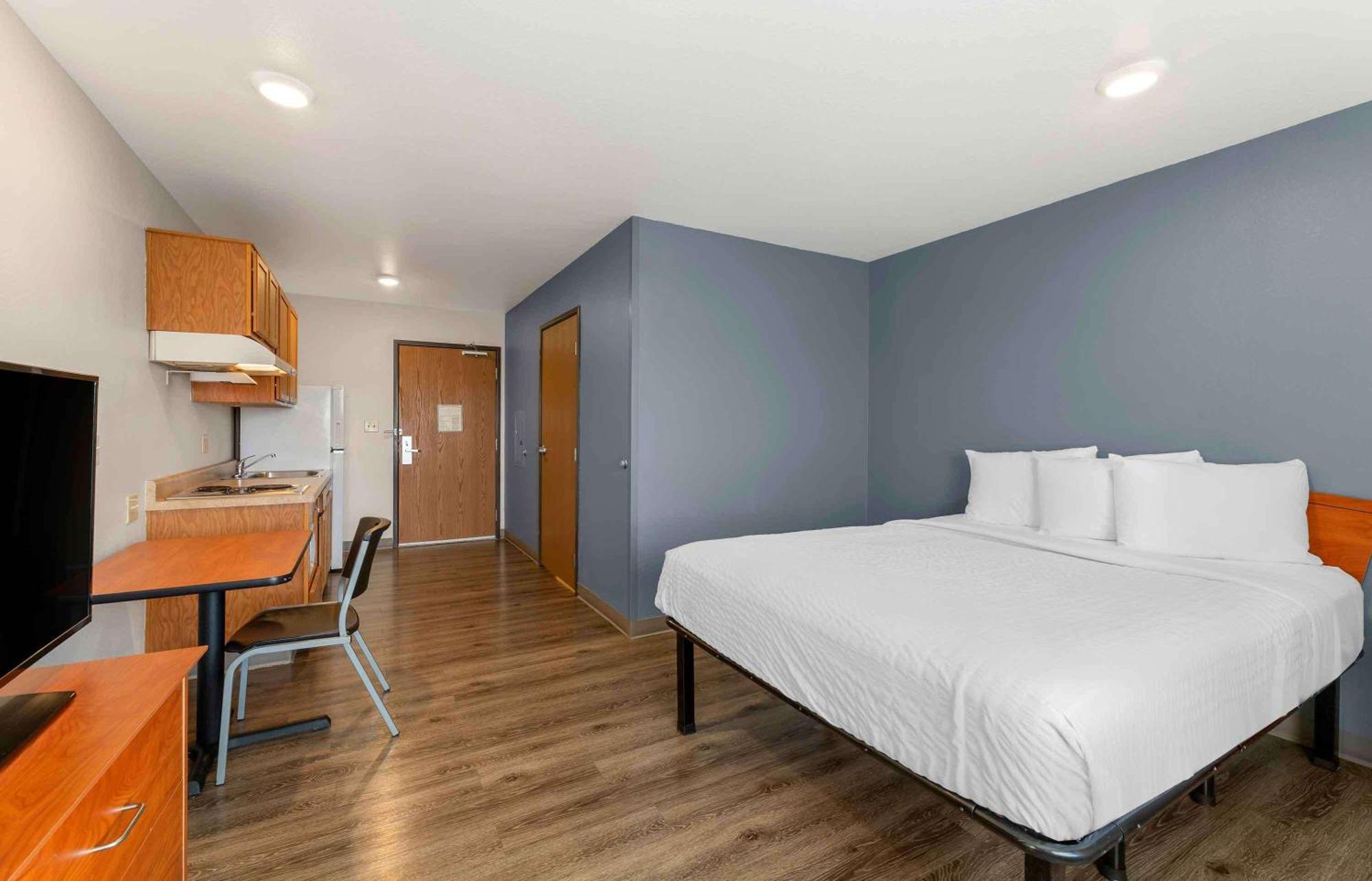 Extended Stay America Select Suites - Cleveland - Avon Exteriér fotografie