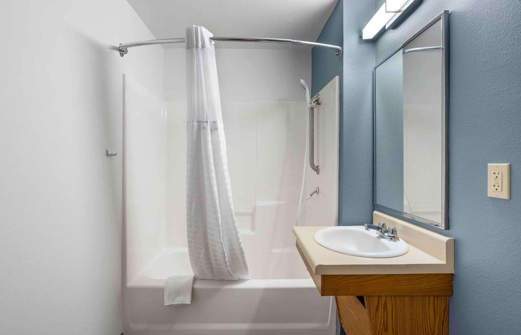 Extended Stay America Select Suites - Cleveland - Avon Exteriér fotografie